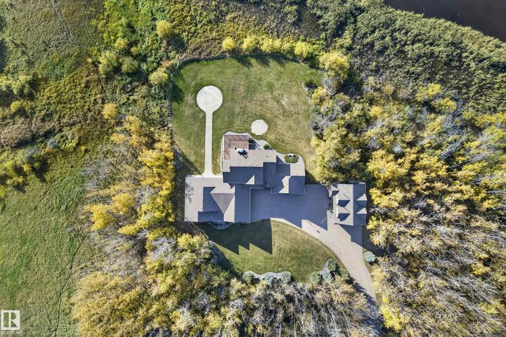 Property Photo:  50344 Rge Rd 243  AB T4X 0N5 