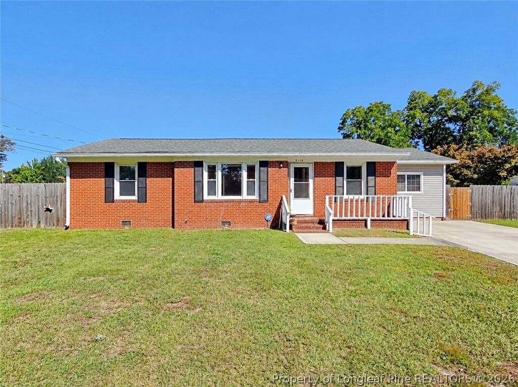 Property Photo:  5128 Redwood Drive  NC 28304 