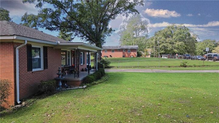 Property Photo:  304 Mobley Street  GA 30223 