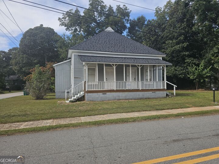 Property Photo: 14 Mill Street GA 30233