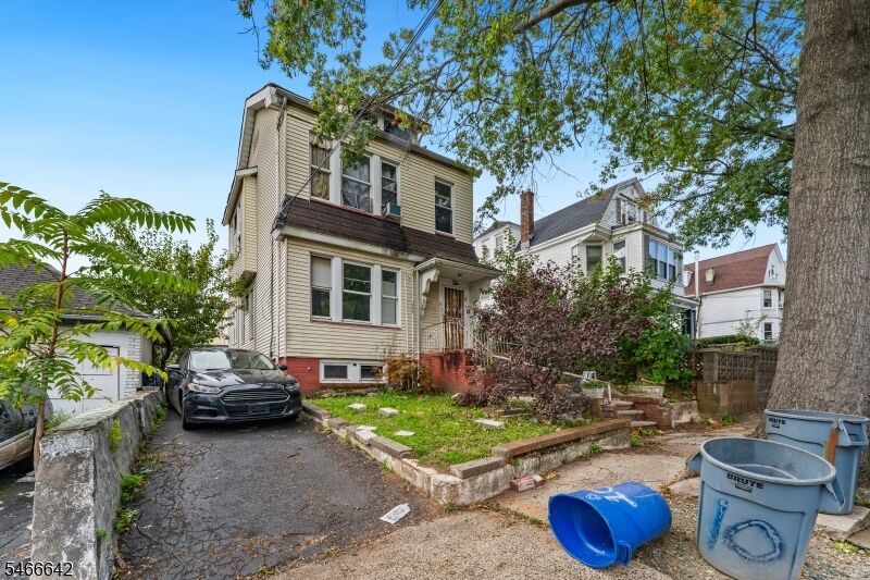Property Photo:  10 Bock Ave  NJ 07112 