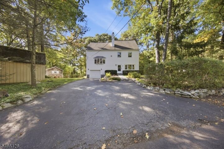 Property Photo: 27 Hewitt Aka Garwood Rd NJ 07421