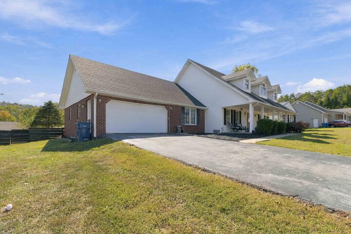 Property Photo: 87 Forest Ridge Circle KY 42518