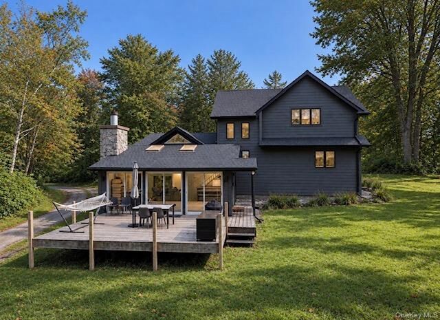 Property Photo:  20 Ivy Rock Lane  NY 12553 