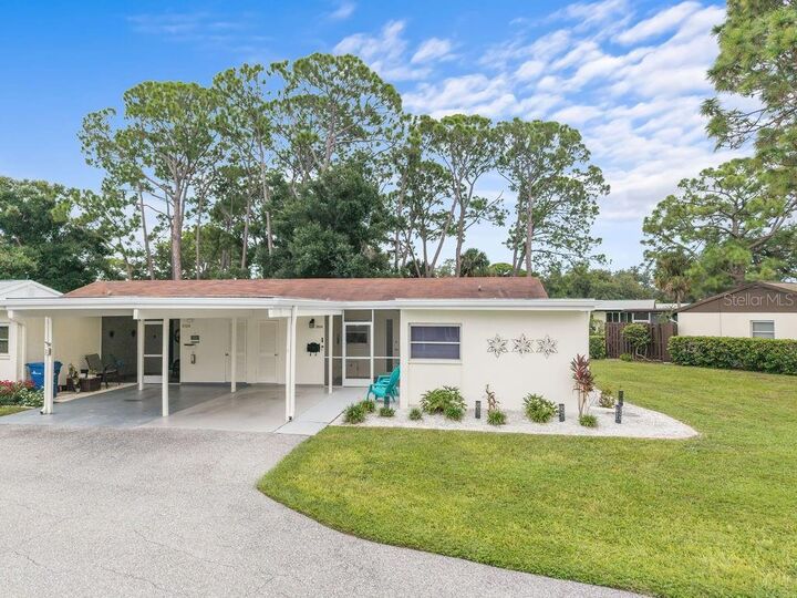 Property Photo:  3524 Green View Court 49  FL 34231 