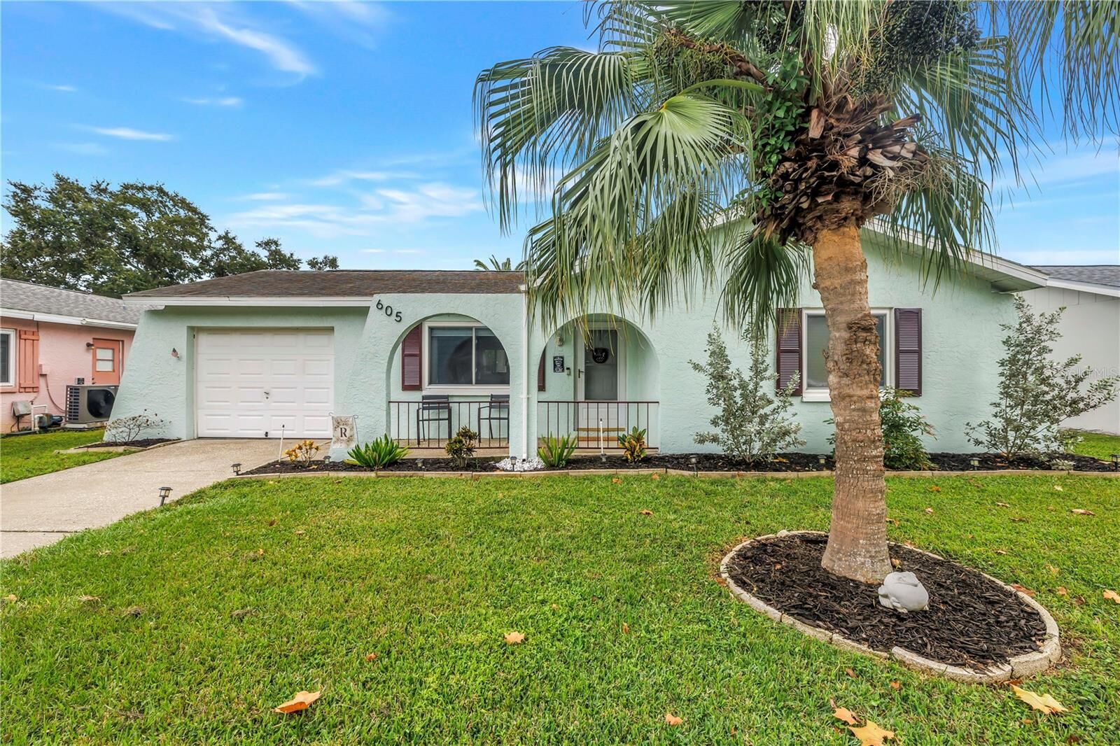 Property Photo:  605 5th Avenue SE  FL 33771 