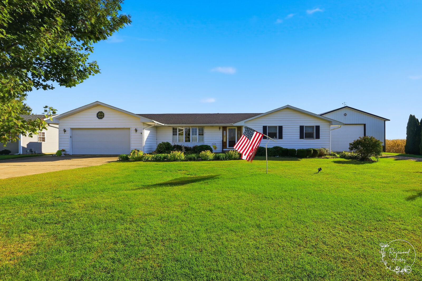 Property Photo:  1915 E 1850N Road  IL 60970 