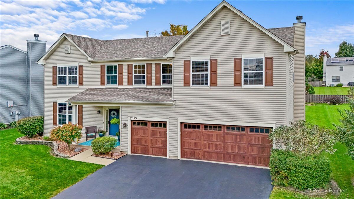 Property Photo: 2693 Bull Run Drive IL 60503
