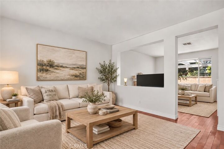 Property Photo: 7 Dynasty Court CA 92602