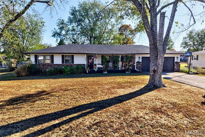 Property Photo:  354 Farmers Lane  MO 65536 