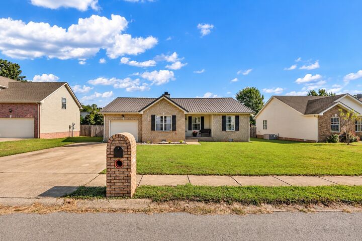 Property Photo:  3205 Veranda Cir  TN 37042 