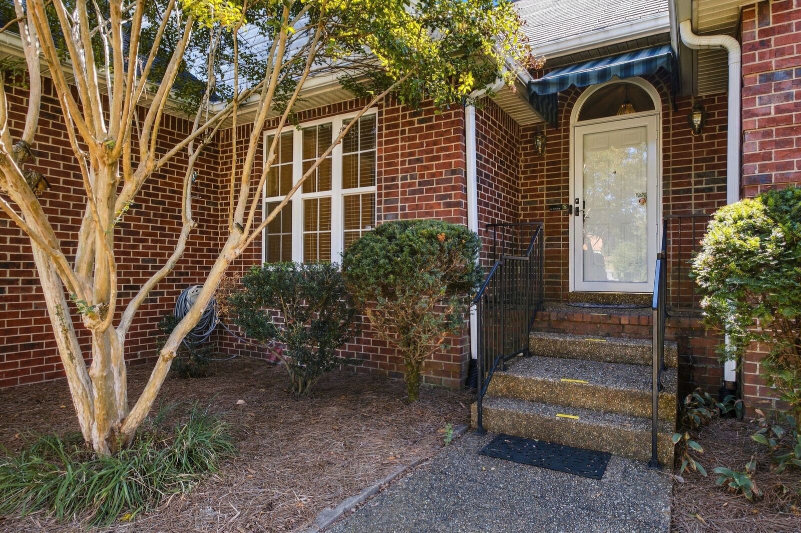 Property Photo:  4952 Tulip Grove Ln  TN 37076 