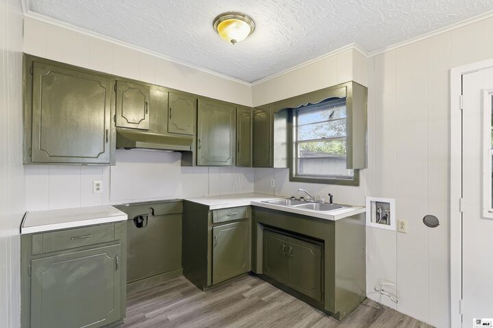 Property Photo: 103 Carver Street LA 71269