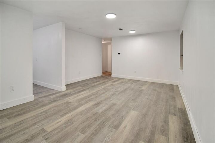 Property Photo:  2032-34 James Drive  LA 70072 