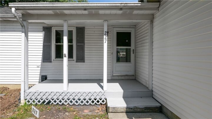 Property Photo:  227 Forest Park Drive  OH 44050 