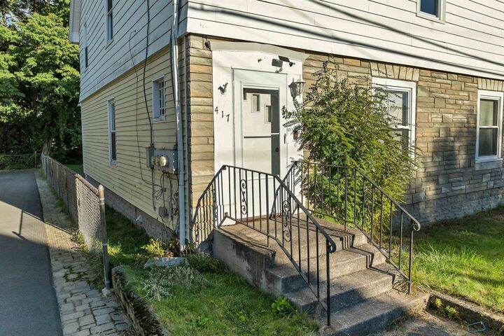 Property Photo:  417 Bartlett Street  NH 03102 
