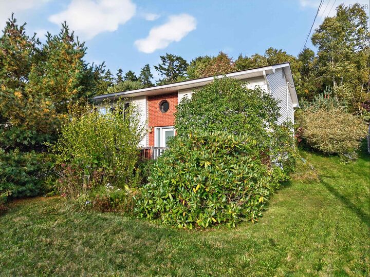 Property Photo:  29 Roslyn Drive  NS B2W 2M2 