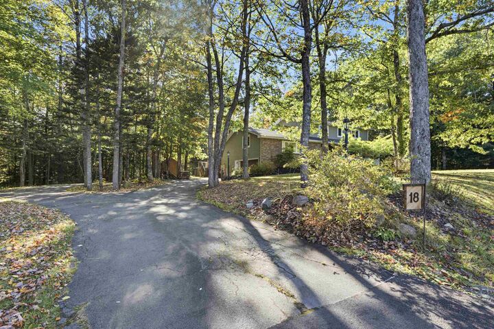 Property Photo:  18 Sandstone Ave  NS B2T 0G8 