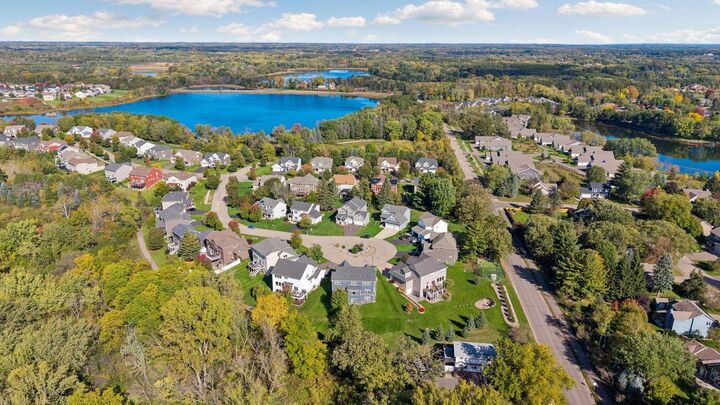 Property Photo:  1845 White Pine Court  MN 55082 