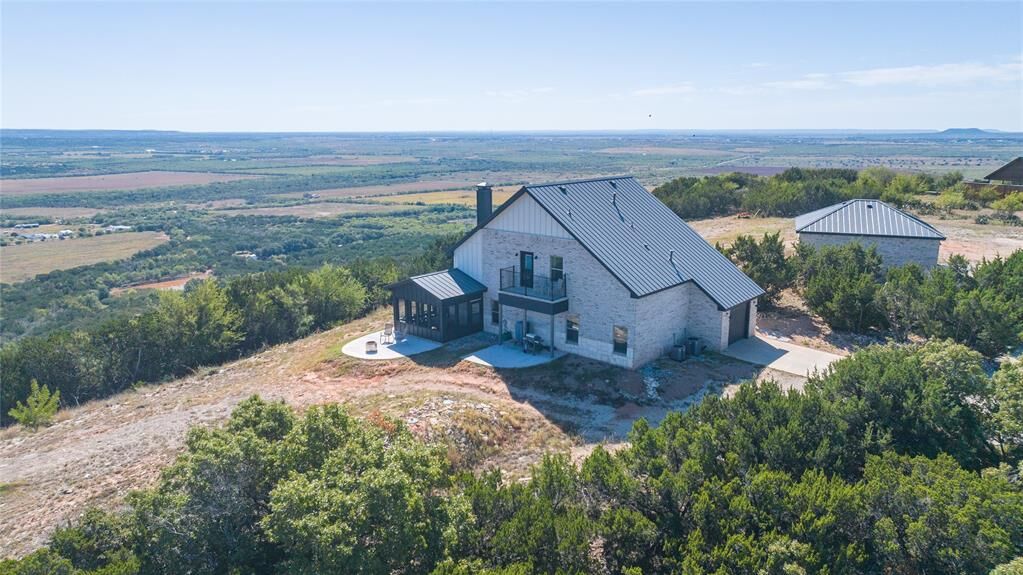 Property Photo: 197 Mesa Verde Way TX 79562