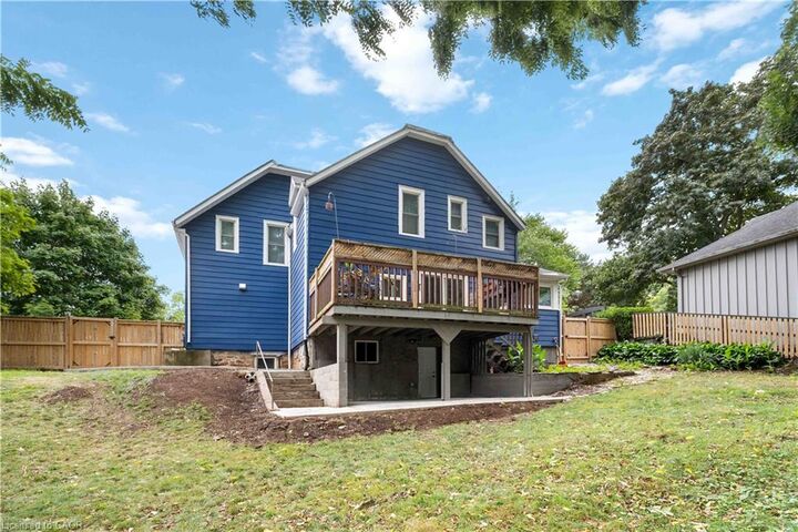 Property Photo:  18 Mountain Street 3  ON L3M 3J8 