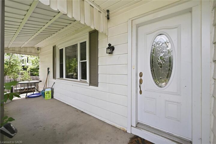 Property Photo:  275 West 2nd Street  ON L9C 3G8 