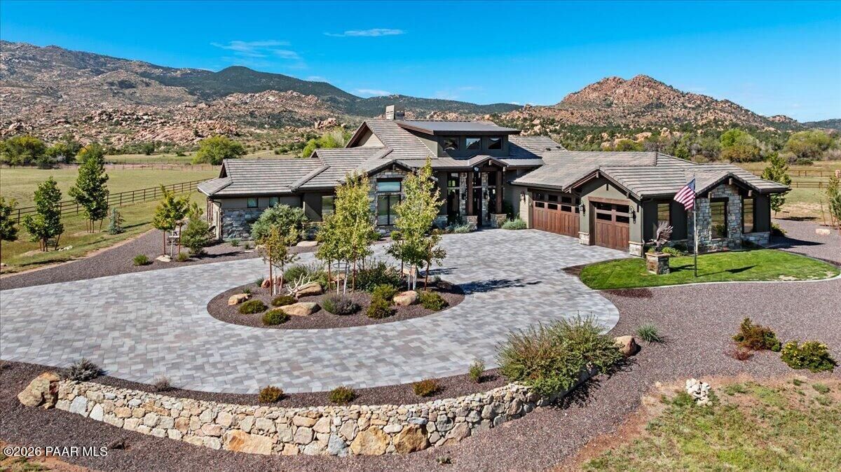 Property Photo:  8700 N Callahan Road  AZ 86305 