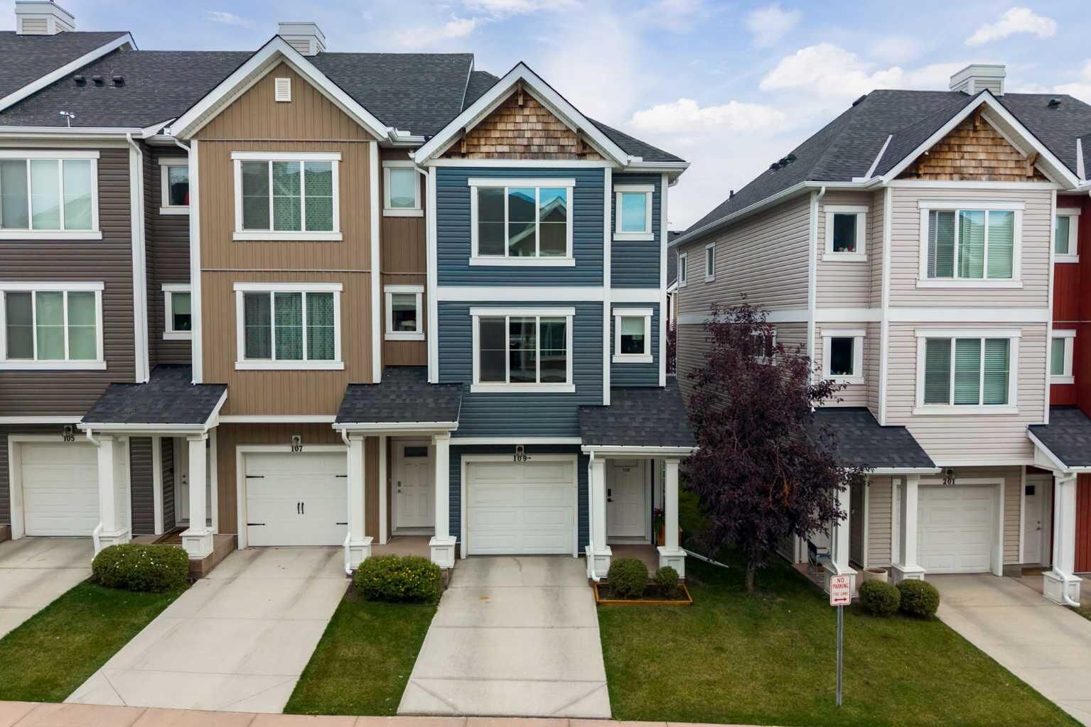 Property Photo:  355 Nolancrest Heights NW 109  AB T3R 0Z9 