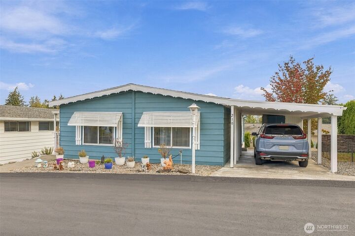 Property Photo:  2500  Alder Street 216  WA 98354 