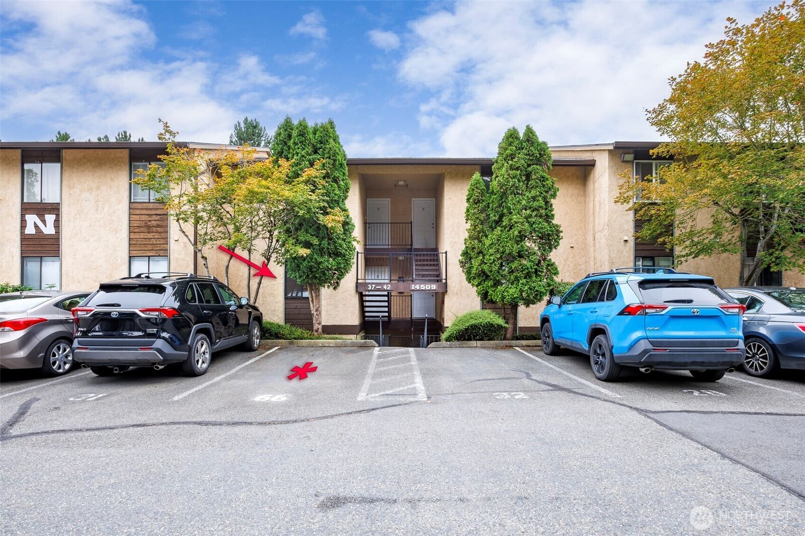 Property Photo: 14509 127th Lane NE N-39 WA 98034