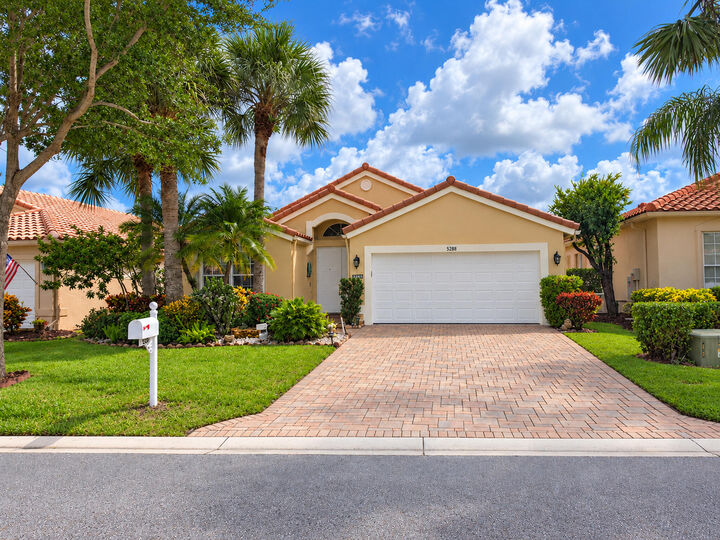 Property Photo: 5288 Grey Birch Lane FL 33437