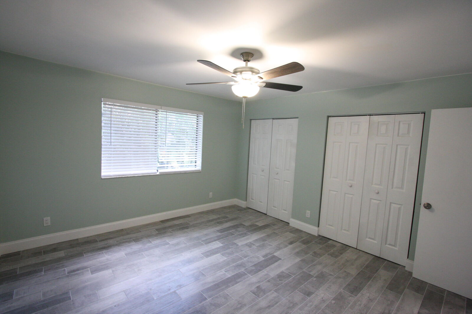 Property Photo:  1141 Goldenrod Road  FL 33414 