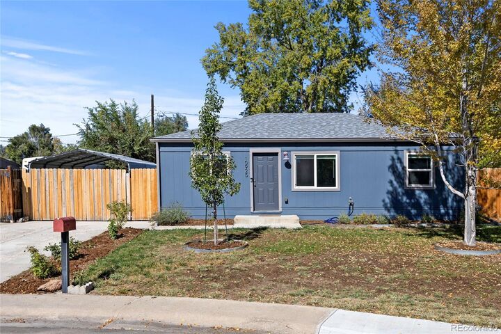 Property Photo:  10925 W 39th Avenue  CO 80033 