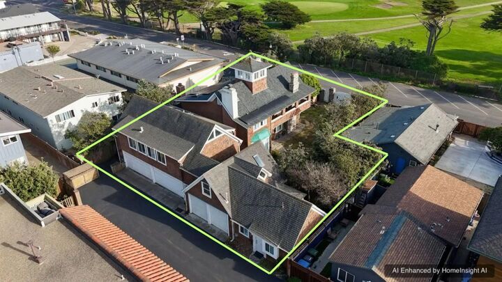 Property Photo:  85 Clarendon Road  CA 94044 