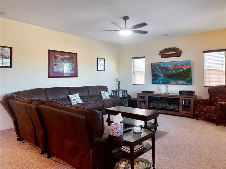 Property Photo: 7185 Star Trail Way CA 95747