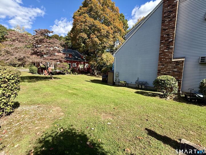 Property Photo:  36 Grove Street F  CT 06042 