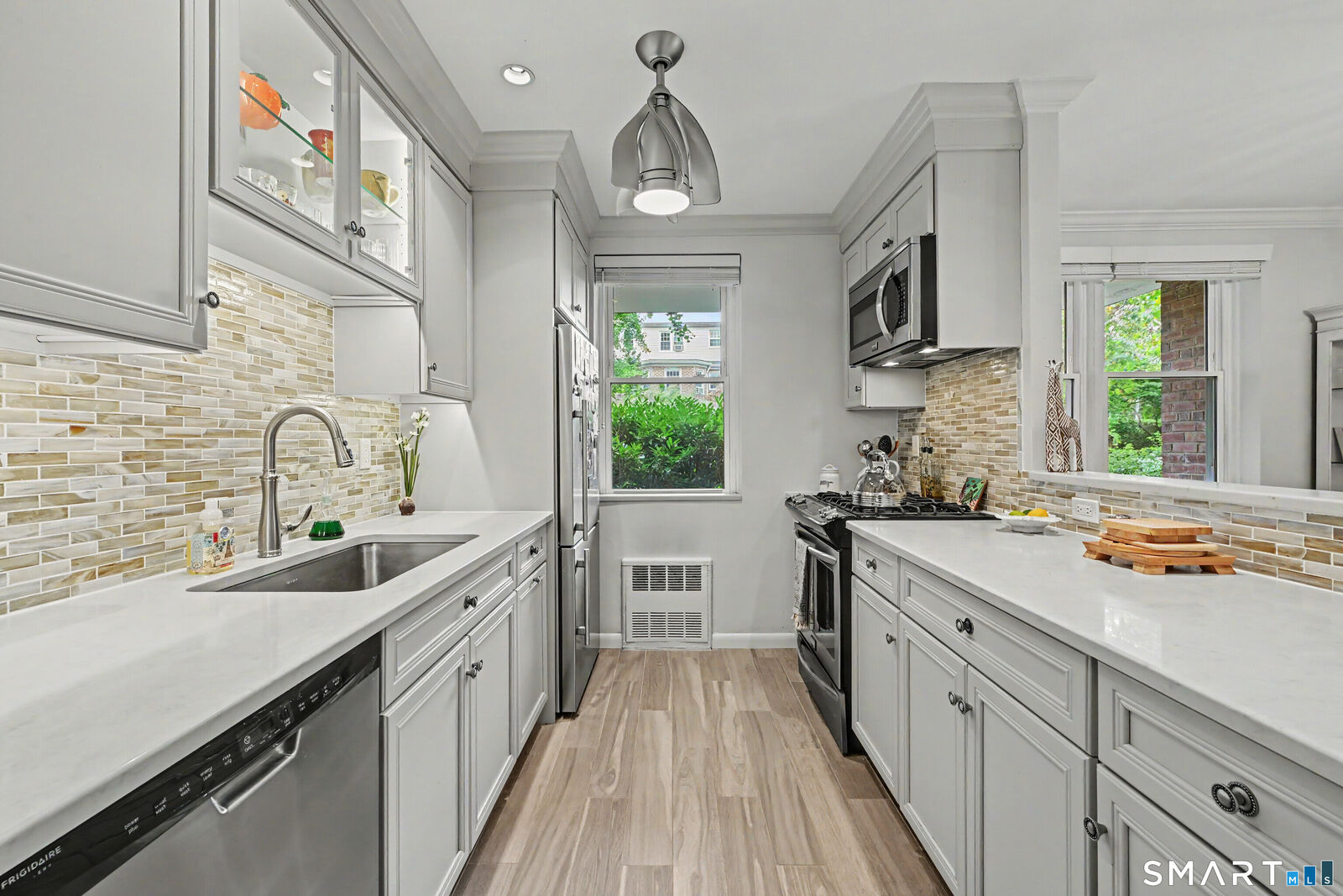 Property Photo:  3 Putnum Hill Road 1K  CT 06830 