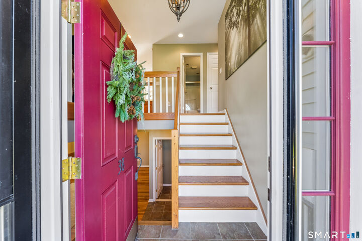 Property Photo:  38 Jeanette Road  CT 06811 