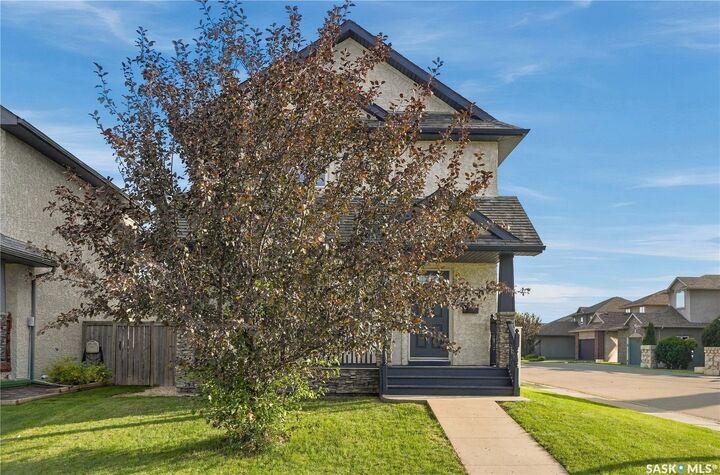 Property Photo:  302 Gordon Road  SK S7T 0A3 