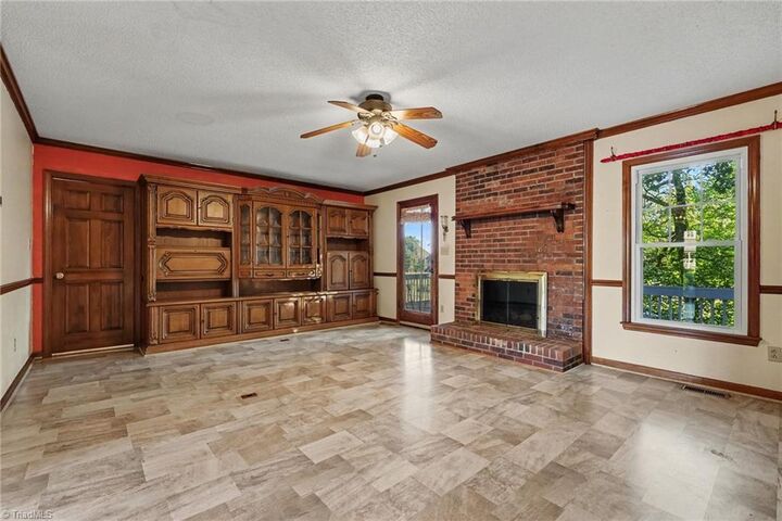 Property Photo: 2655 Knob Hill Drive NC 27012