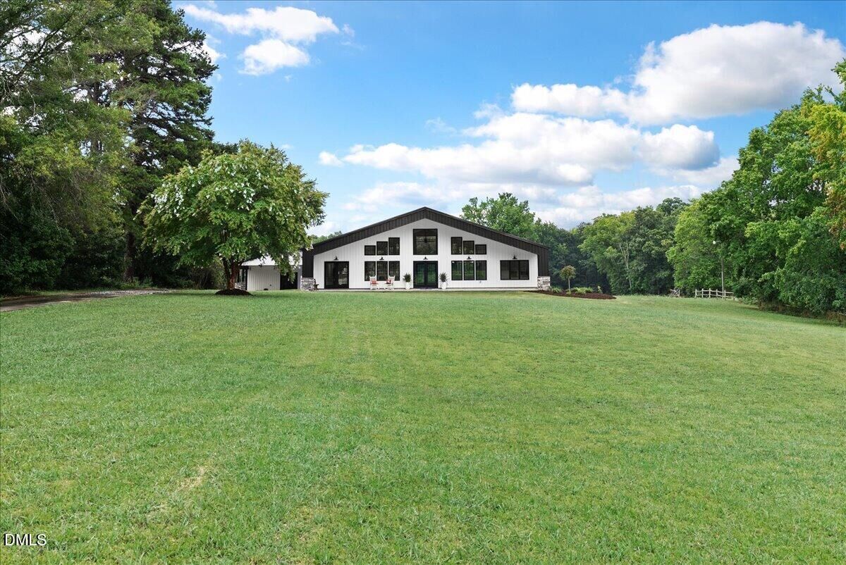 Property Photo:  306 Hibernia Road  NC 27537 