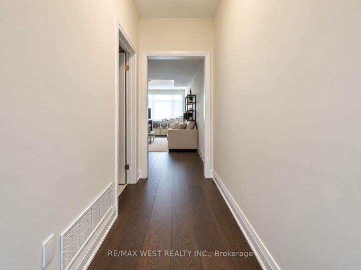 Property Photo:  23 Lipscott Drive  ON L7C 4J7 