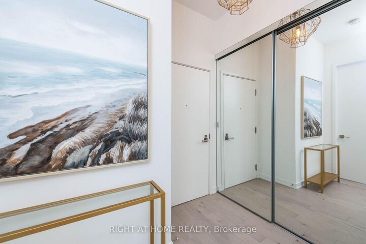 Property Photo:  30 Ordnance Street Ph2907  ON M6K 0C8 