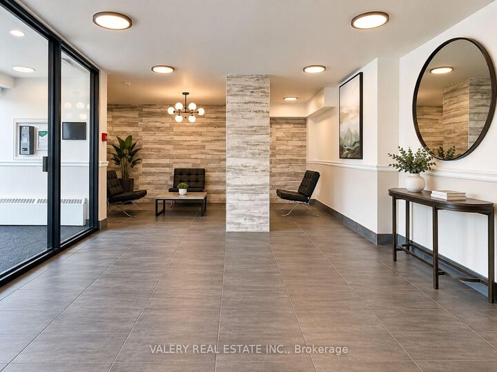 Property Photo:  797 Jane Street 806  ON M6N 4B8 