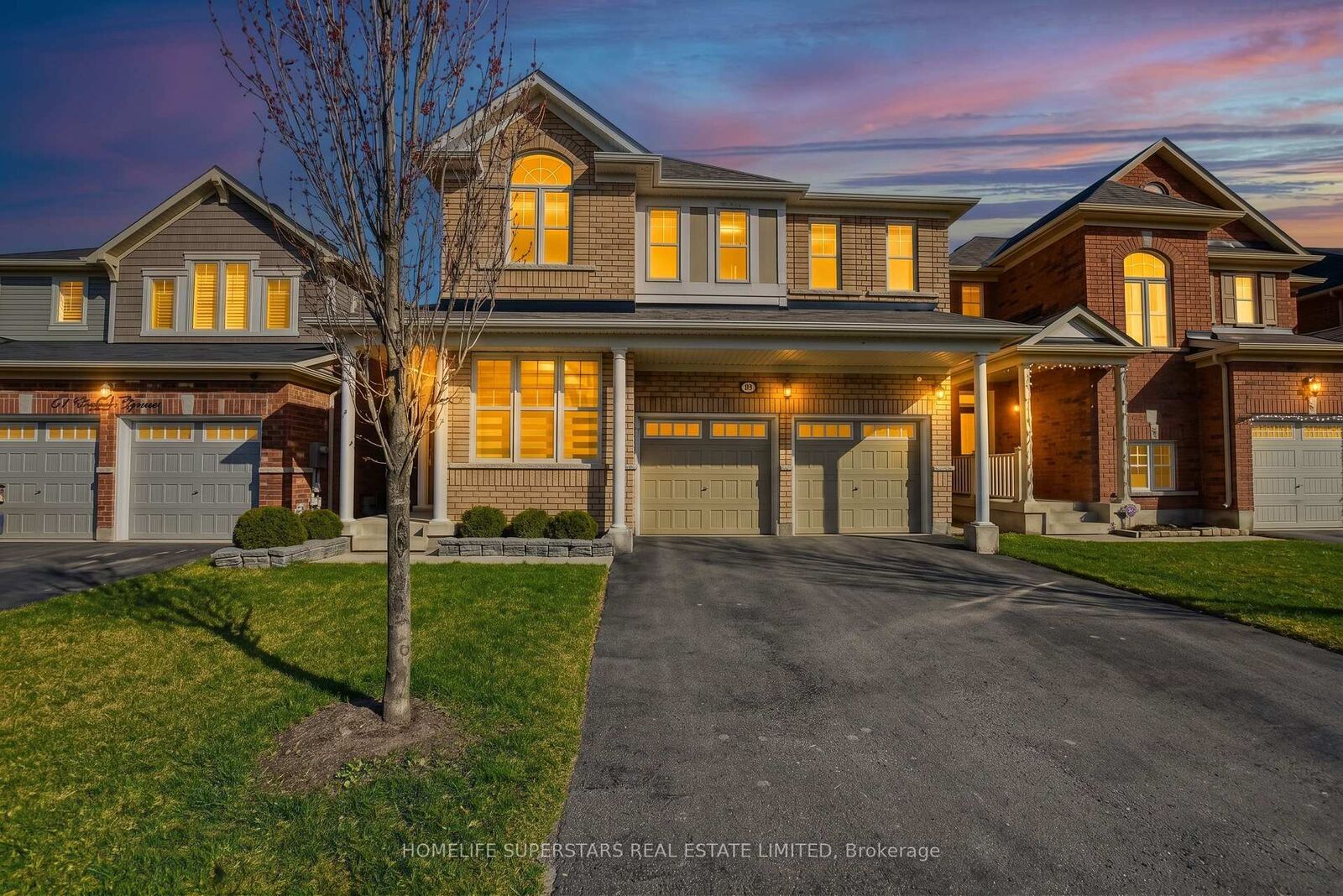 Property Photo:  63 Enford Crescent  ON L7A 4C7 