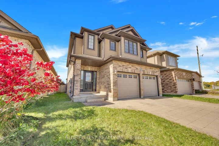 Property Photo:  2087 Cherrywood Trail  ON N6H 0C8 
