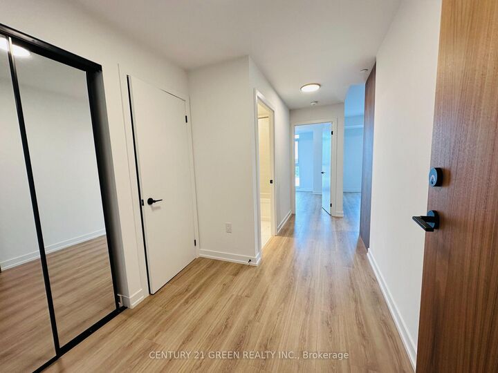 Property Photo:  10 Lagerfeld Drive 503  ON L7A 5L3 
