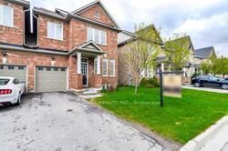 Property Photo: 5540 Waterwind Crescent ON L5M 0G2