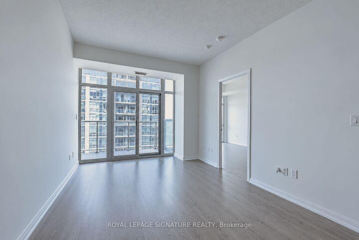Property Photo: 75 East Liberty Street 1407 ON M6K 3R3