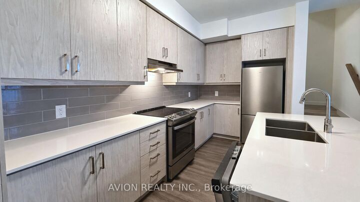 Property Photo: 10 Almond Blossom Mews 99 ON L4K 0N6